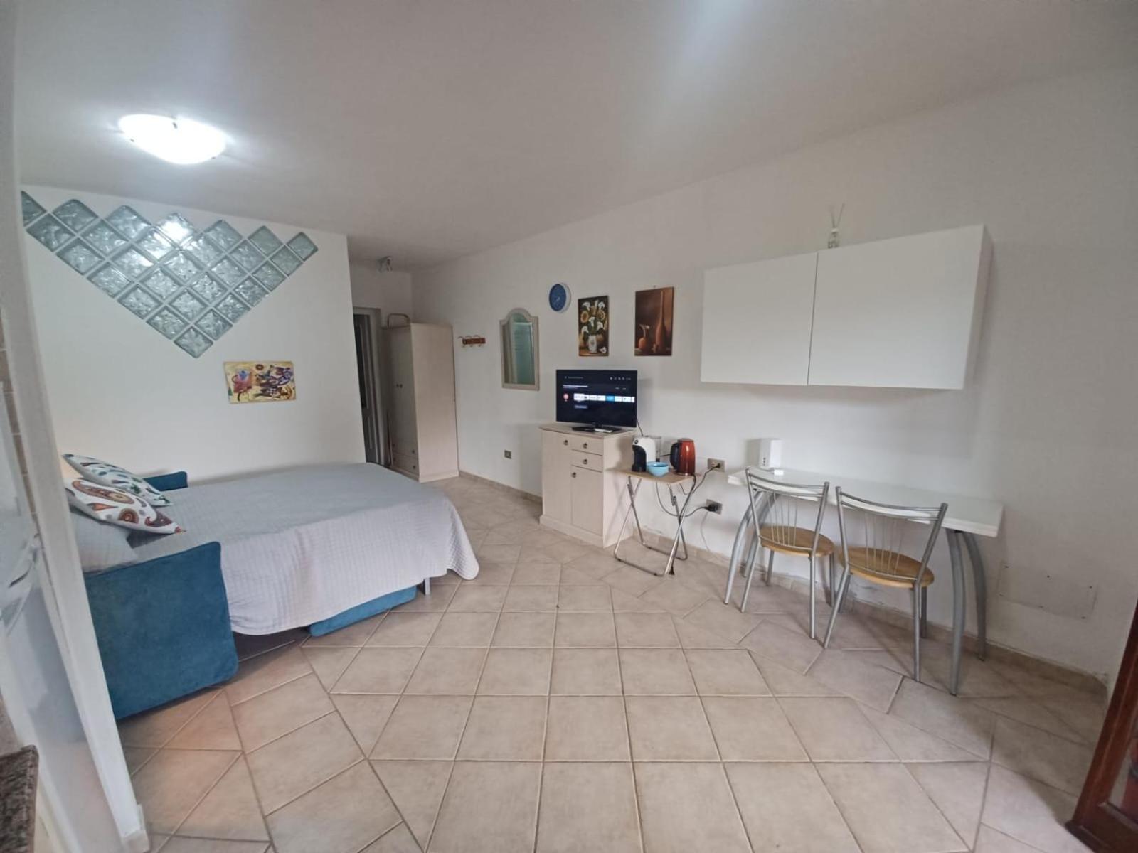 Casa Monella Mono Locale Vista Mare Leilighet Marinella  Eksteriør bilde